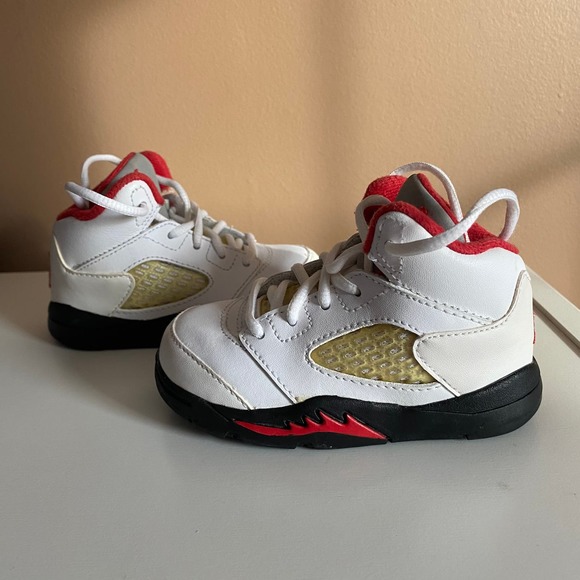 Nike Air Jordan 5 Retro TD Low Fire Red Toddler 5C Shoe Sneaker 440890-100 - Picture 2 of 16